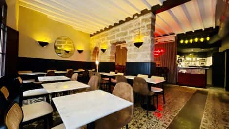 Restaurant & Living Accommodation in a Village 20 Minutes from Palma – Leasehold (Traspaso) – Price Reduction!