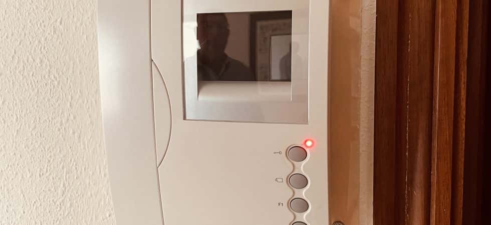 Three Bedroom Apartment for Rent with Sea Views – Palma