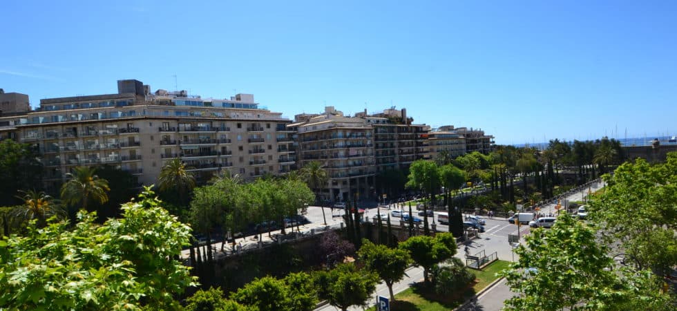 Apartment for Sale in Paseo Mallorca Palma